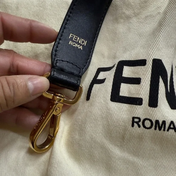 Fendi Mon Tresor Mini Bag Authentic - Picture 12 of 16